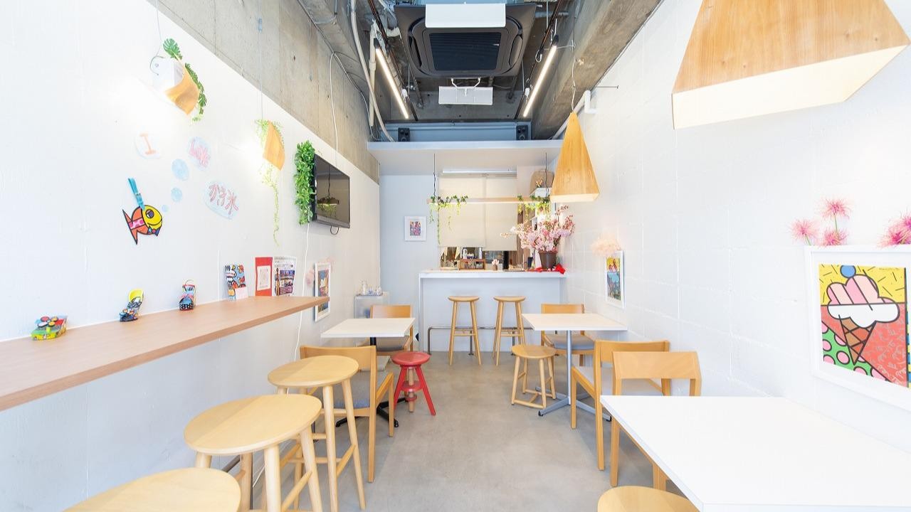 cafebar miyami: the place