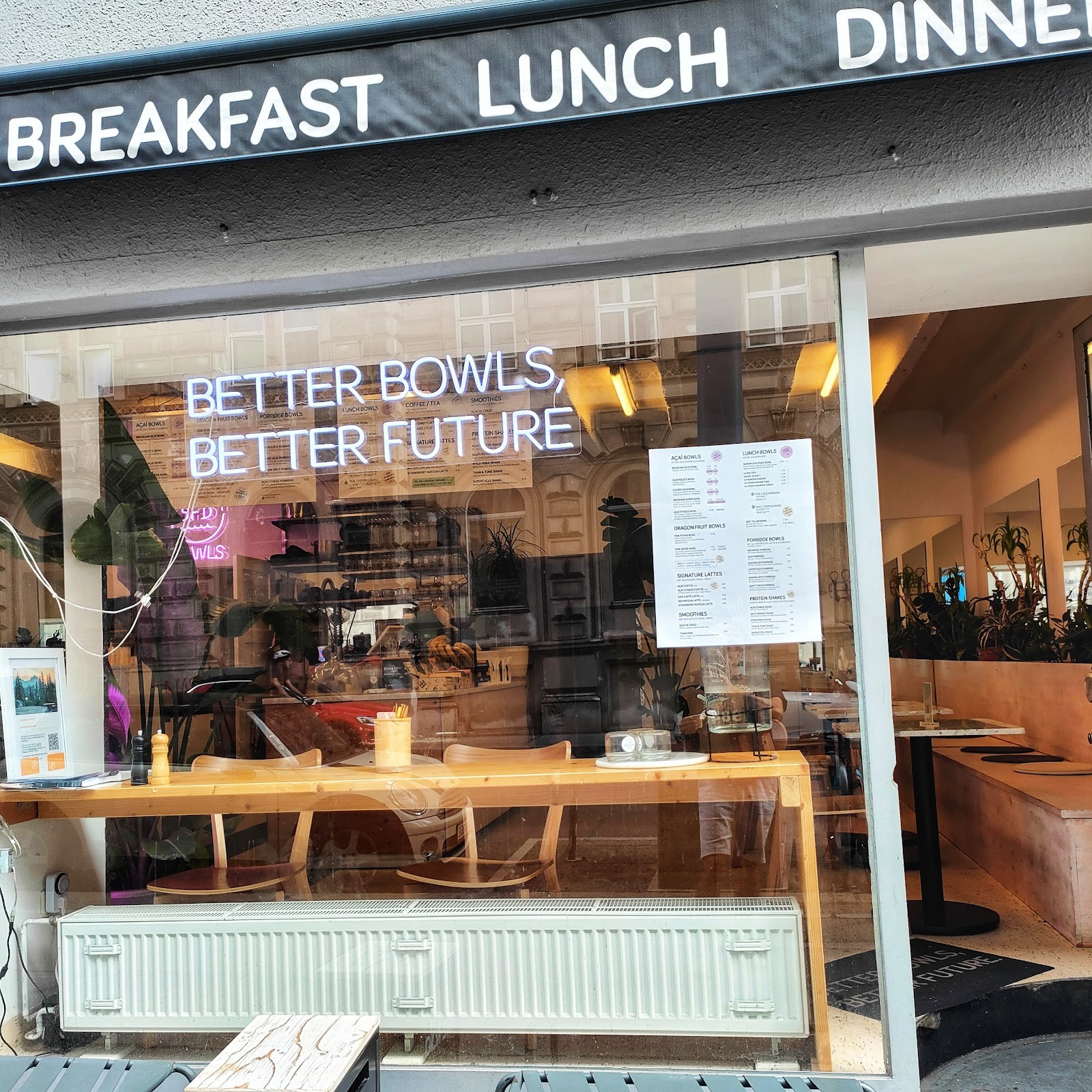 Superfood Deli: the place