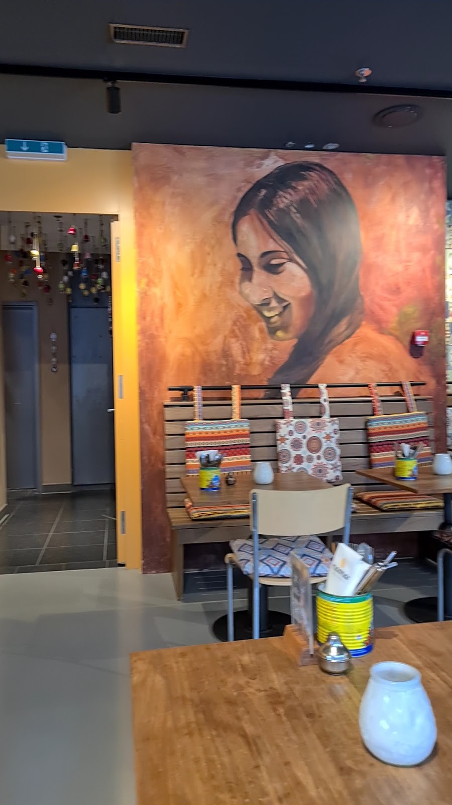 marmar cuisine orientale: the place