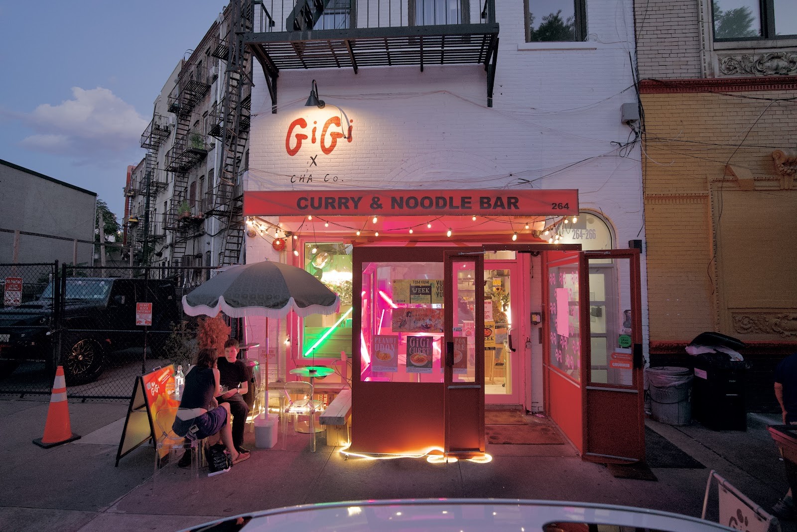GiGi Curry & Noodle Bar: the place