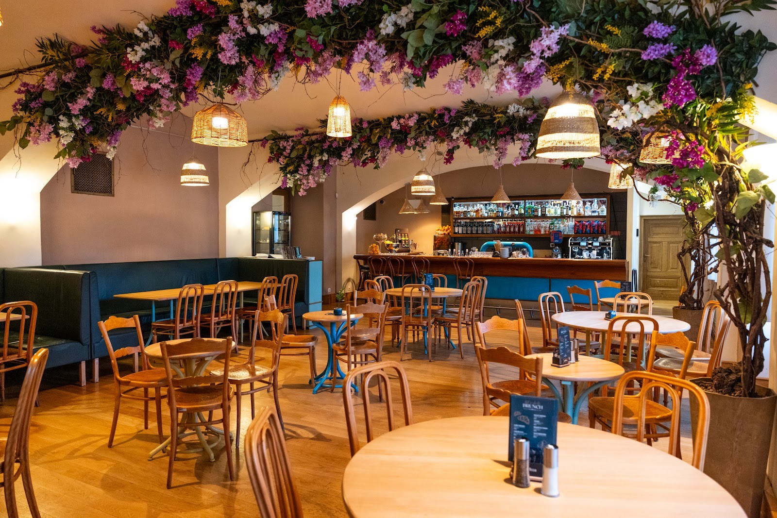 TURQUOISE Mediterranean Brasserie: the place