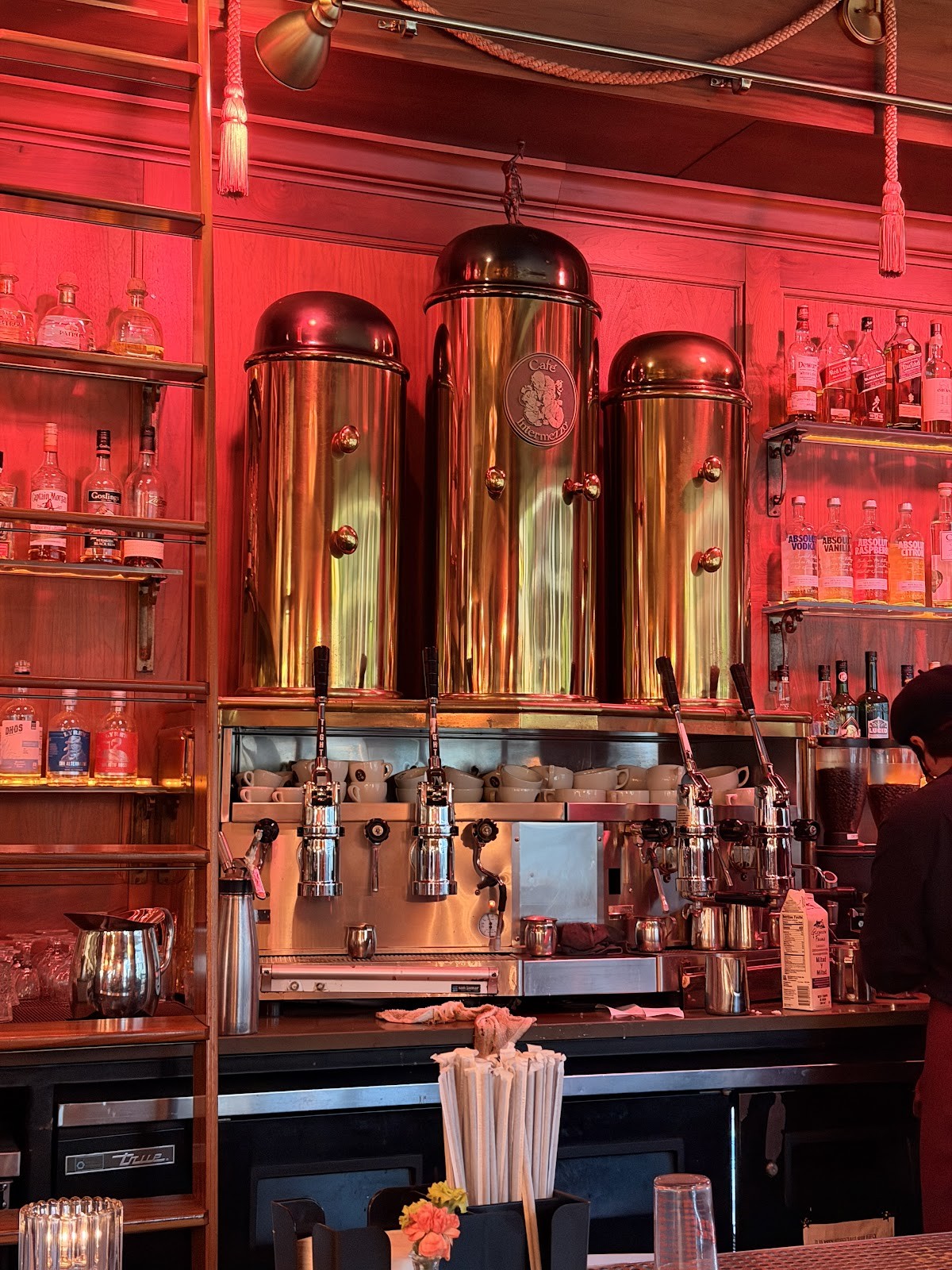Café Intermezzo - Nashville: the place