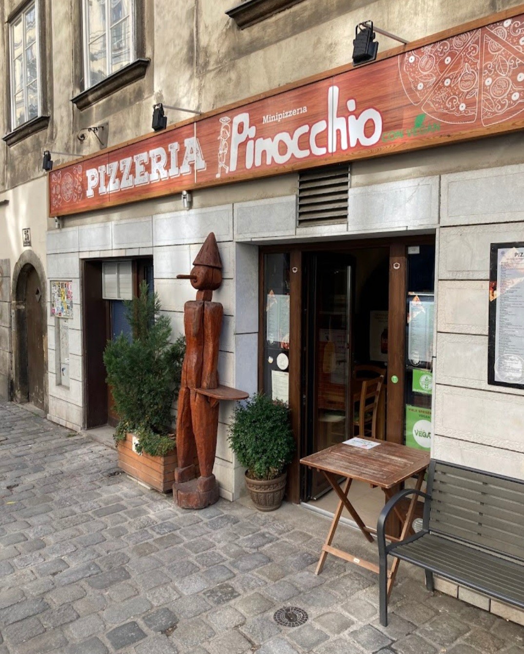 MiniPizzeria Pinocchio: the place