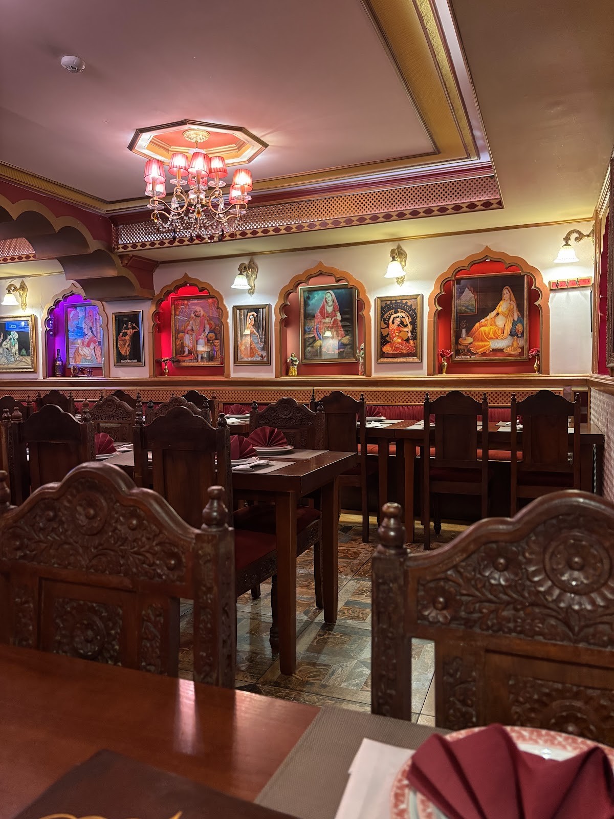 Natraj Tandoori: the place