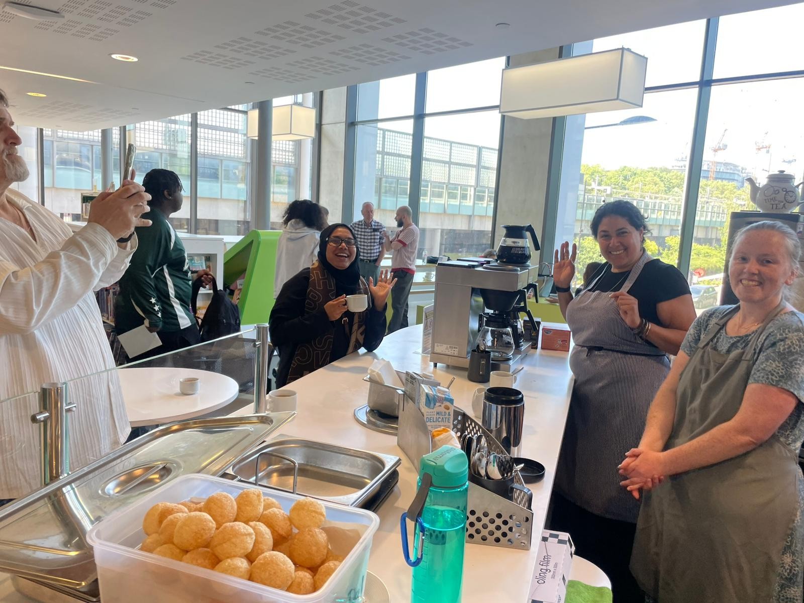 Community Cafe at 5 Pancras Square: the place