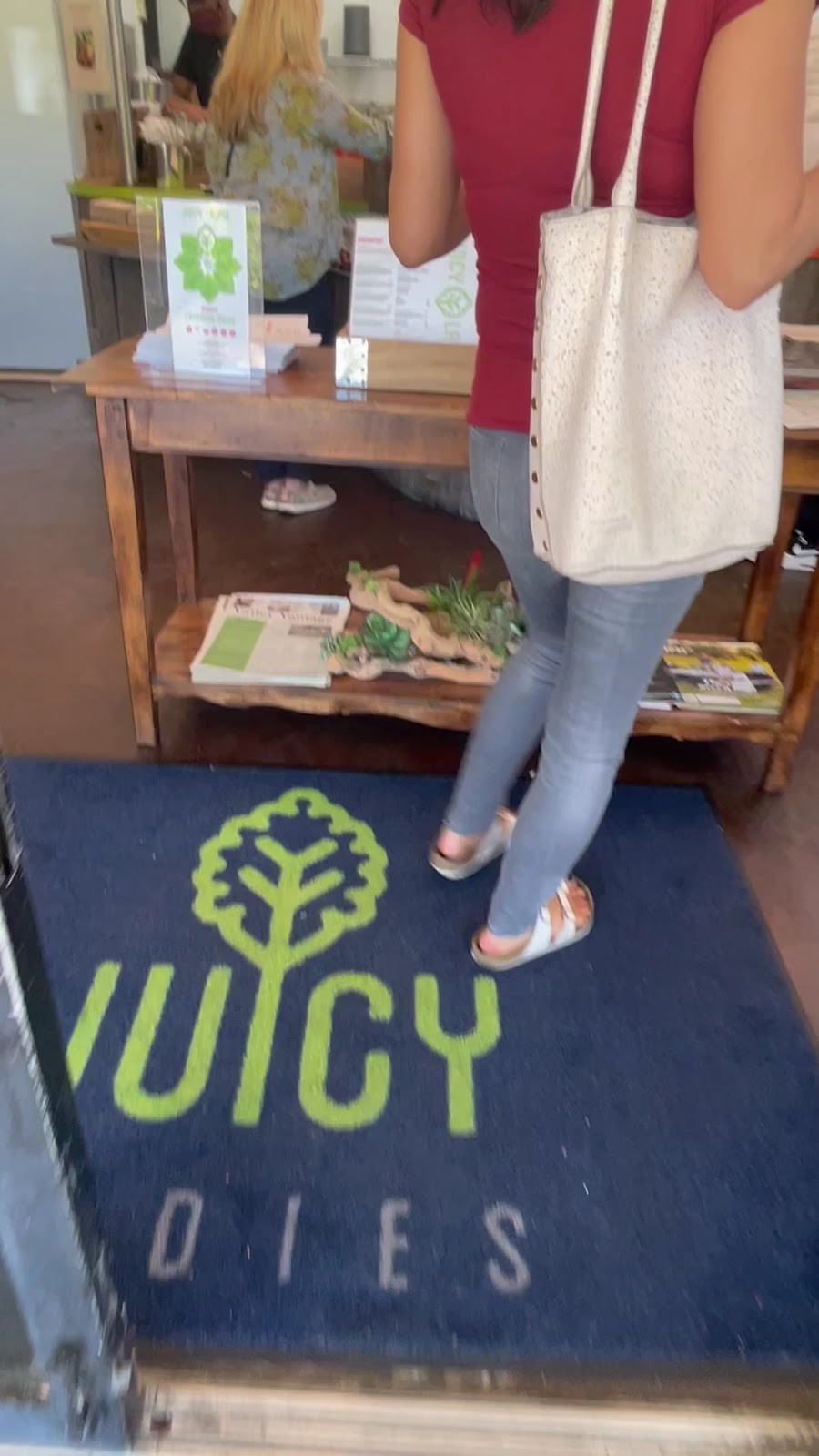 Juicy Ladies: the place