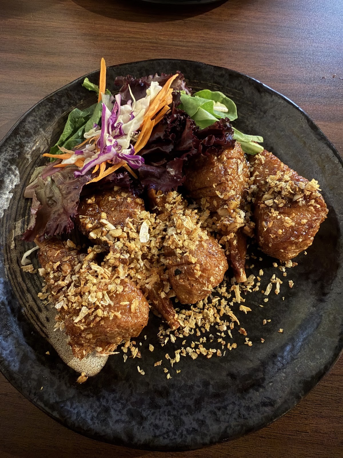 SAMATA THAI VEGAN HOUSE: food & drinks