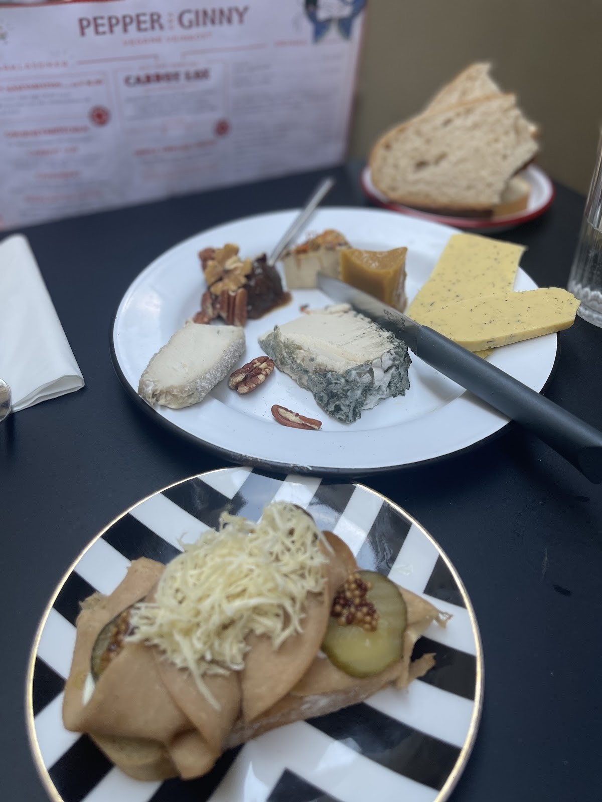 Pepper & Ginny - Vegane Veinkost Wien: food & drinks