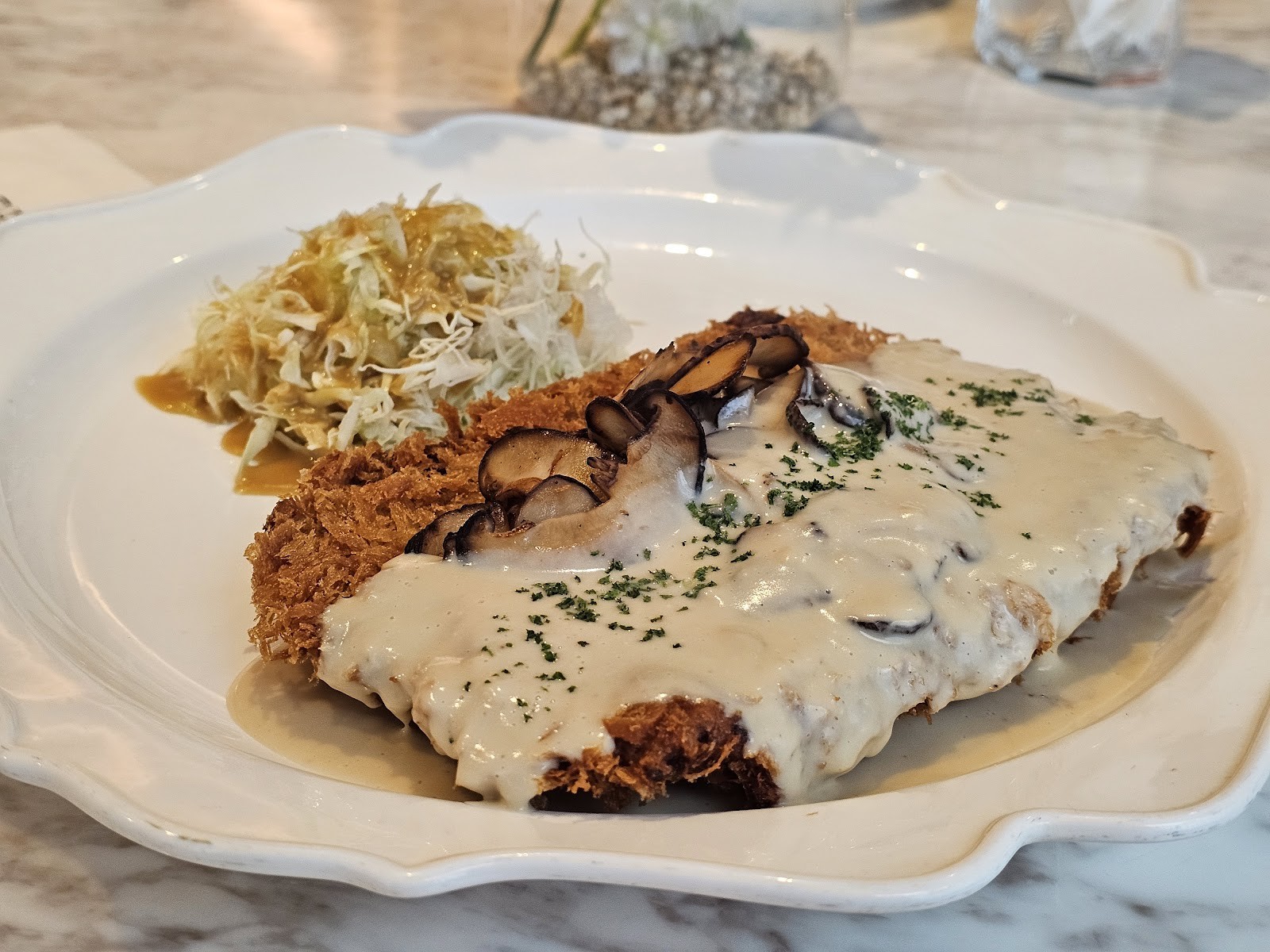 Dahlia dining 달리아 다이닝: food & drinks