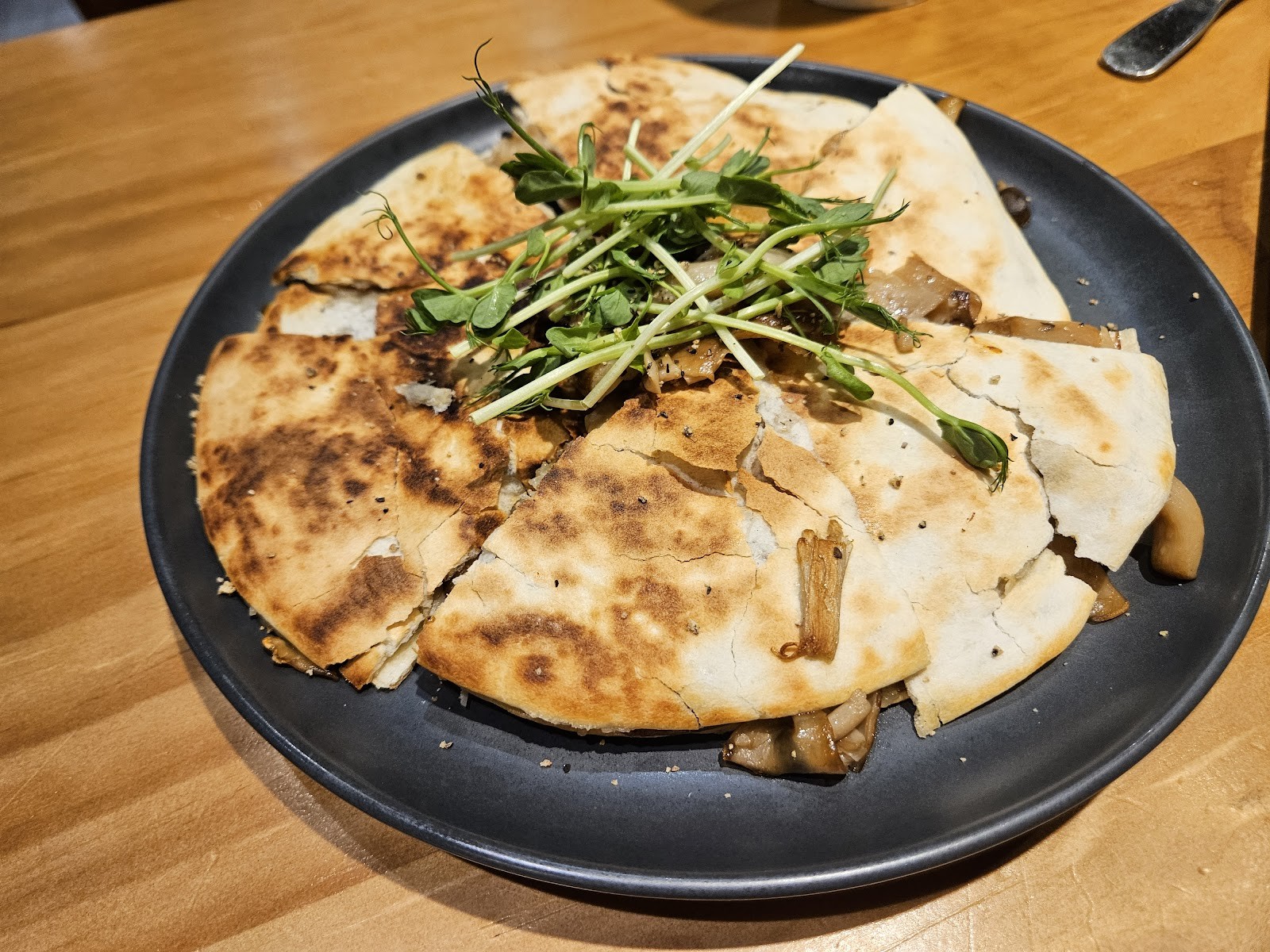 UncleQ by Veganday 純植物料理 週六日中午延長營業到15:00（L.O. 14:00): food & drinks