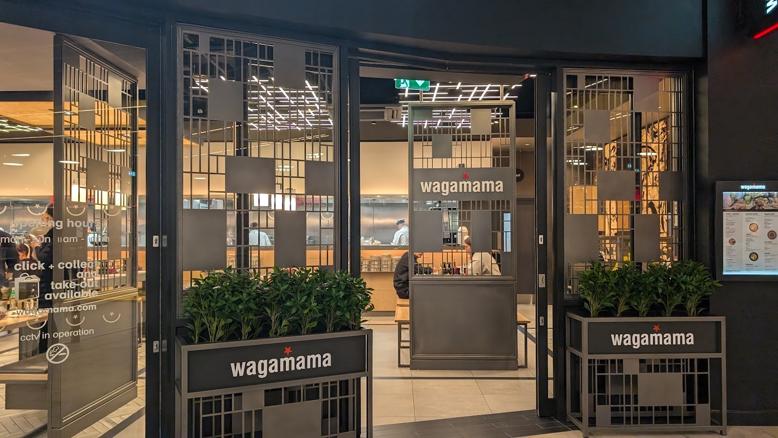 wagamama glasgow st enoch: the place