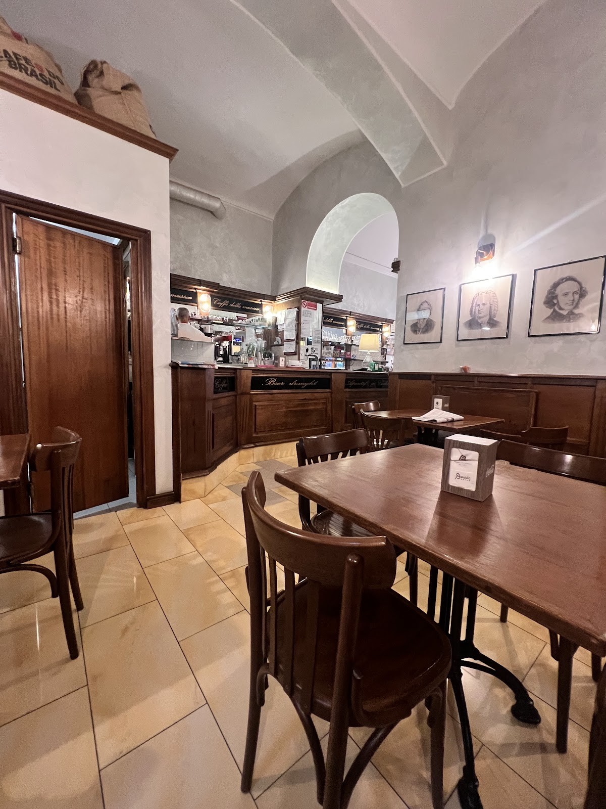 Caffè Della Musica: the place