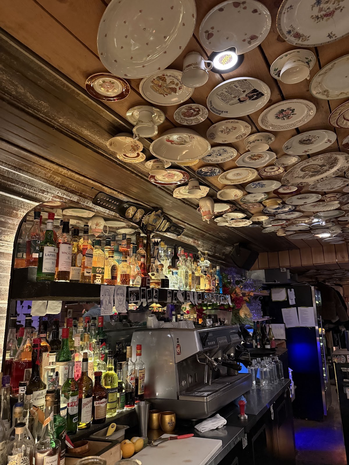 Fugazzi Pizza - Pointe Saint-Charles: the place