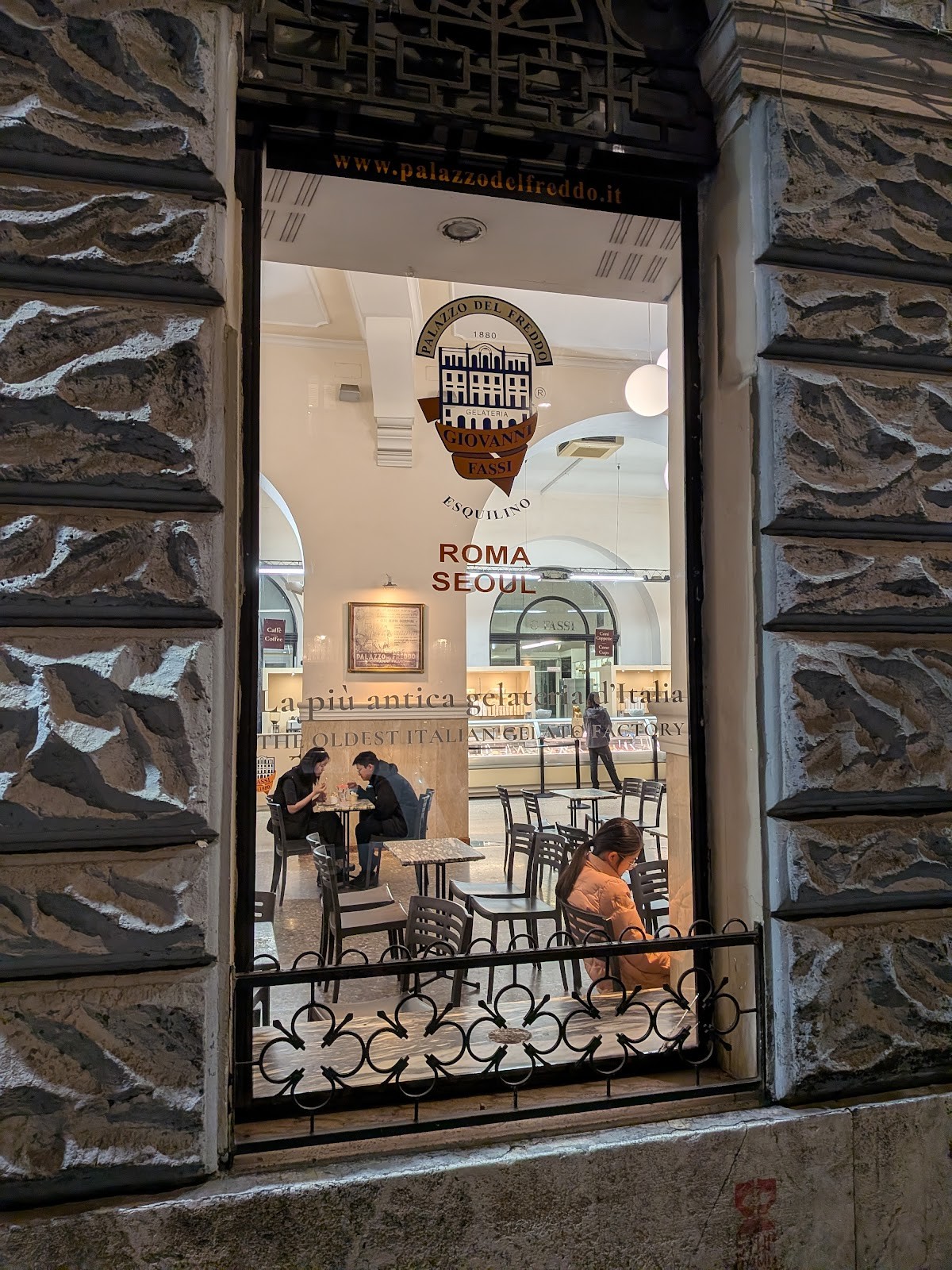 Gelateria Fassi - Gelato artigianale a Roma dal 1880: the place