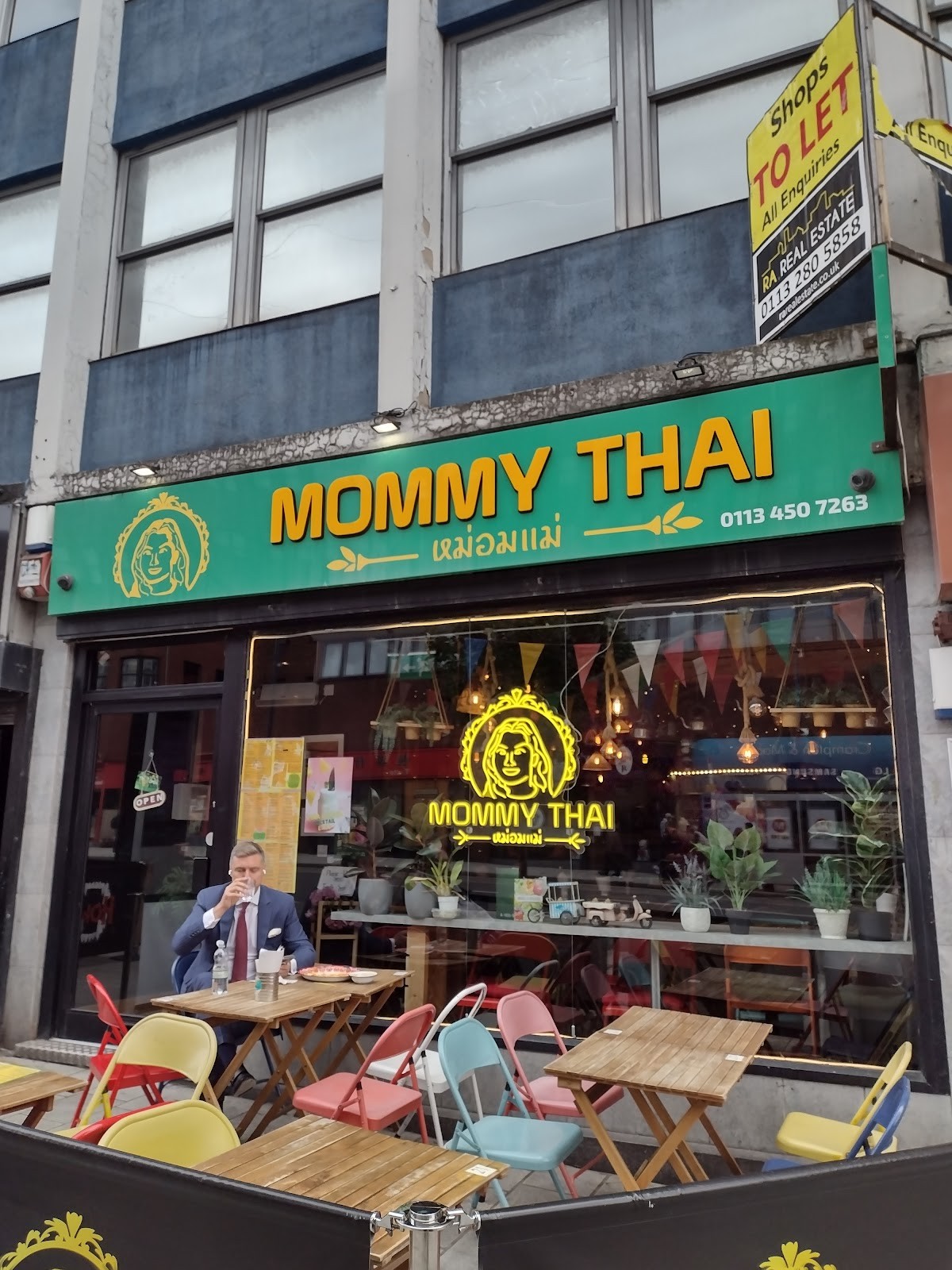 Little Mommy Thai: the place