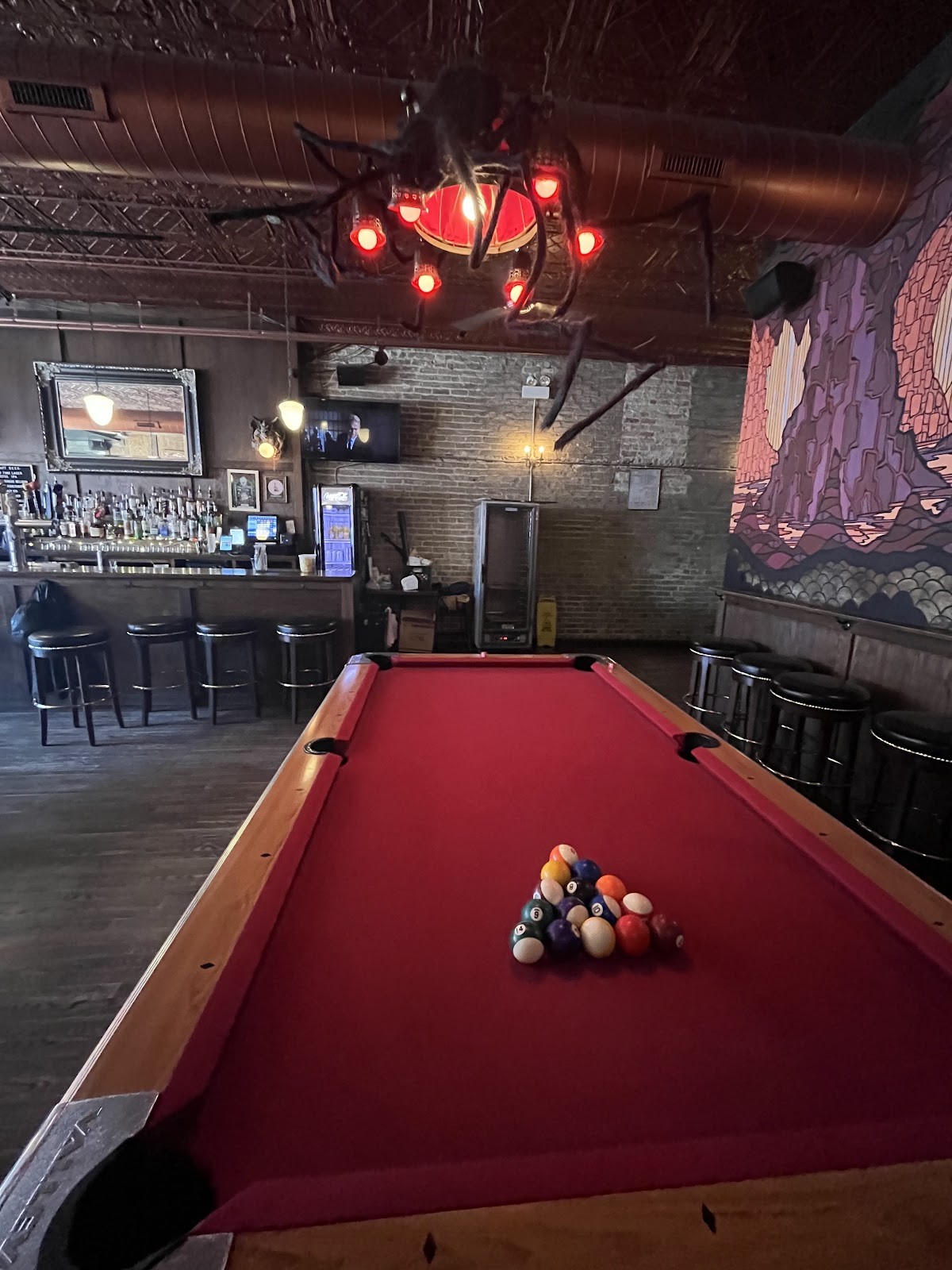 Dante’s Tavern: the place