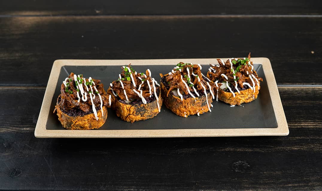 Vrutal | Vegan Burger Poblenou: food & drinks