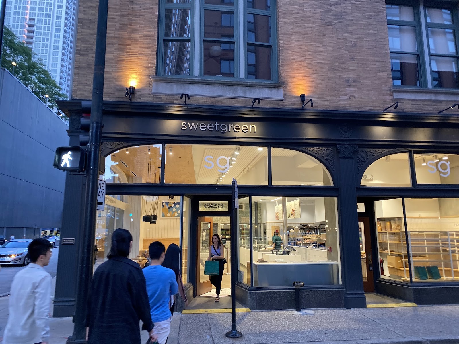 sweetgreen - Healthy Salads, Wraps, and Bowls: the place