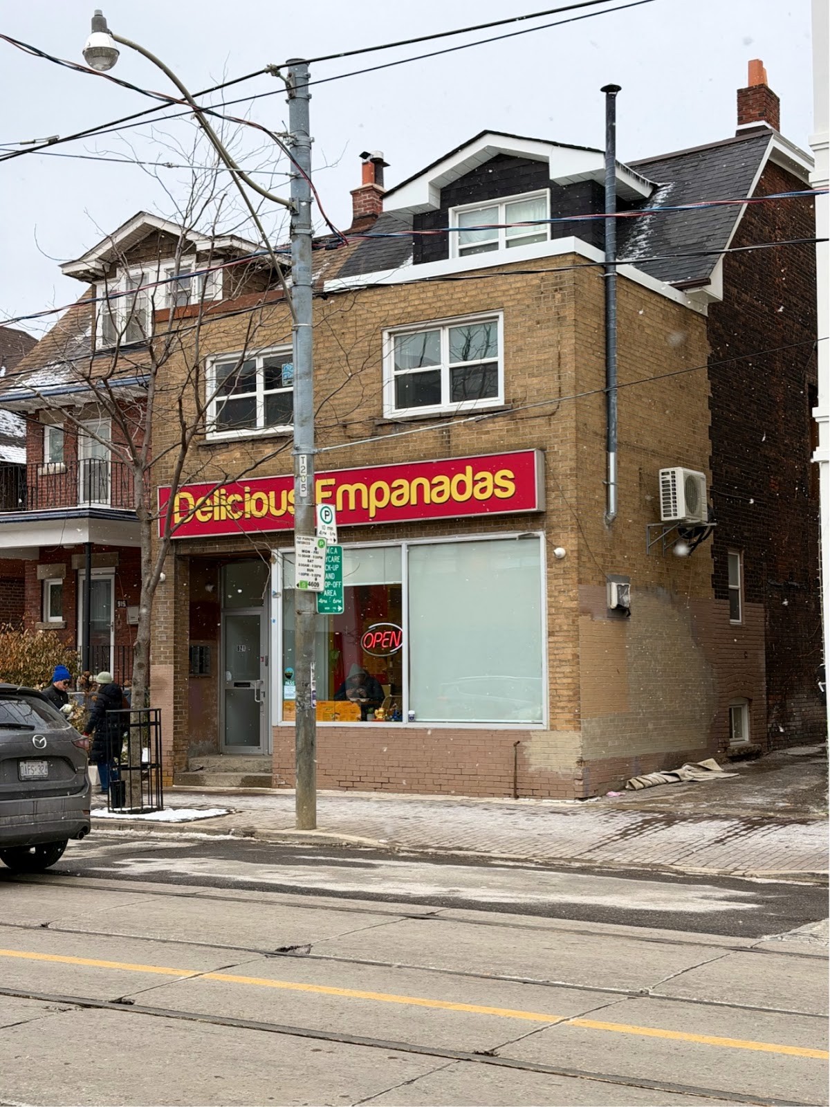 Delicious Empanadas CAFE: the place