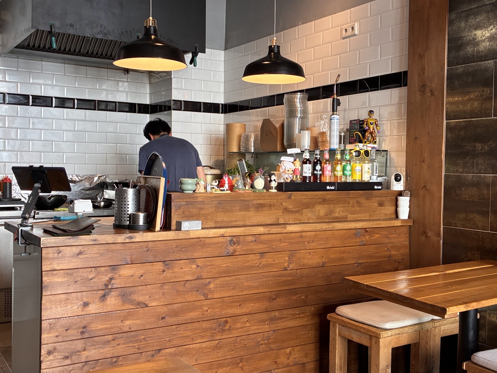 Yorisa Restaurant: the place
