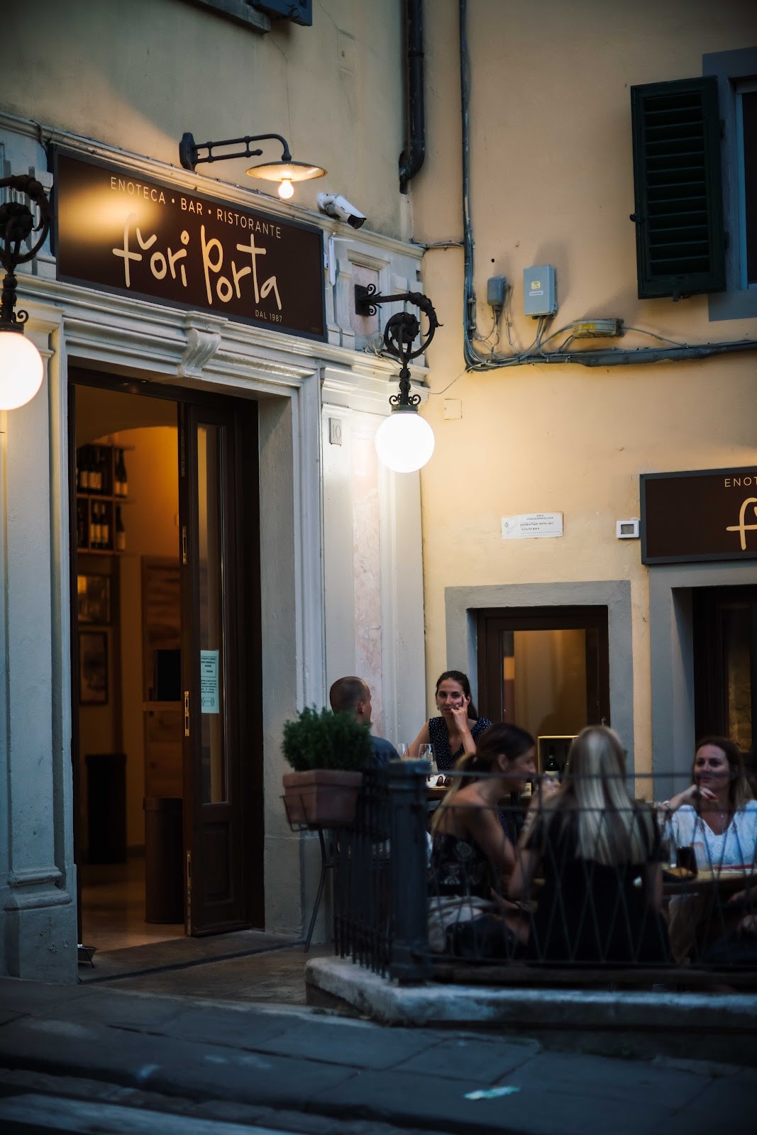 Enoteca Fuori Porta: the place