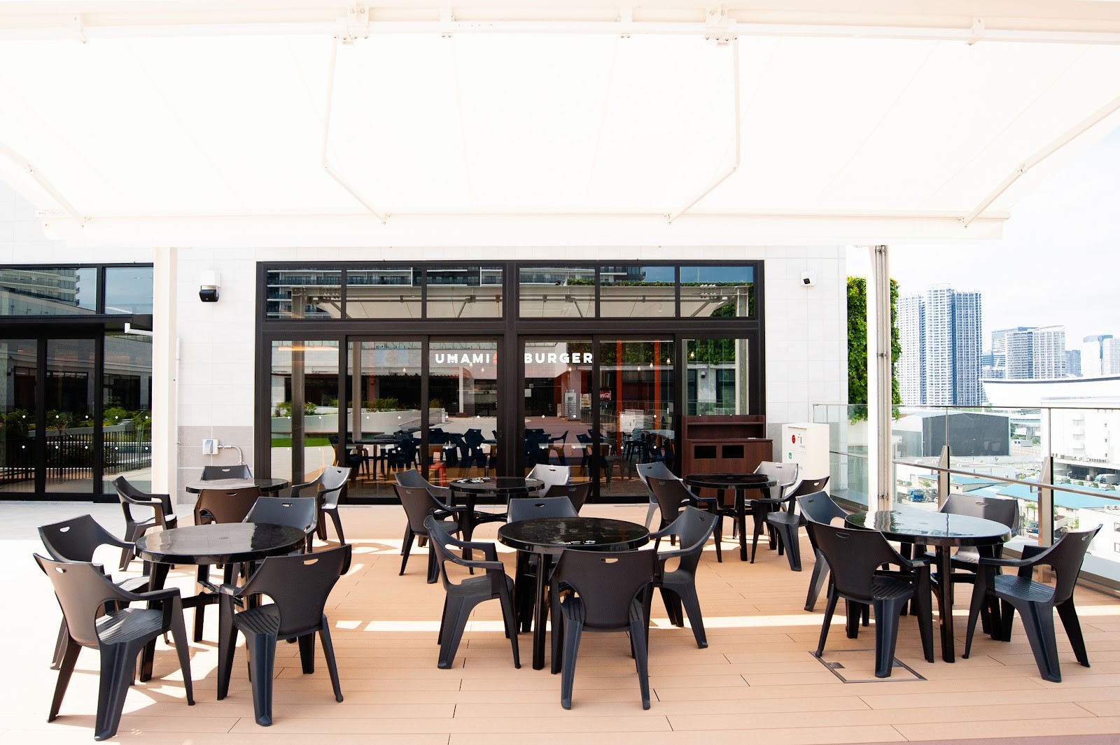 Umami Burger Ariake Garden Shop: the place