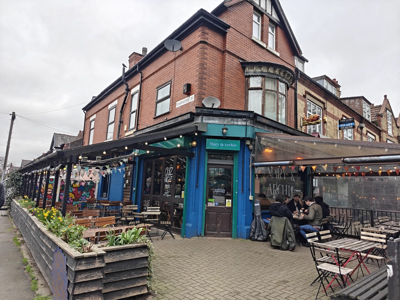 Mary & Archie: the place