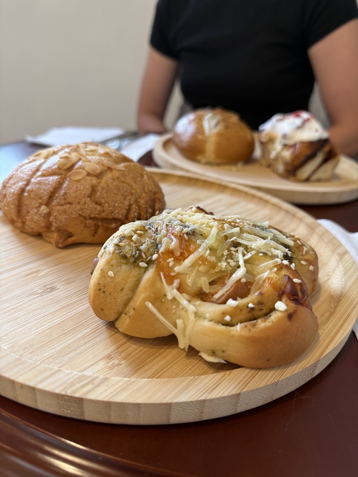 Moko Vegan Bakery: food & drinks
