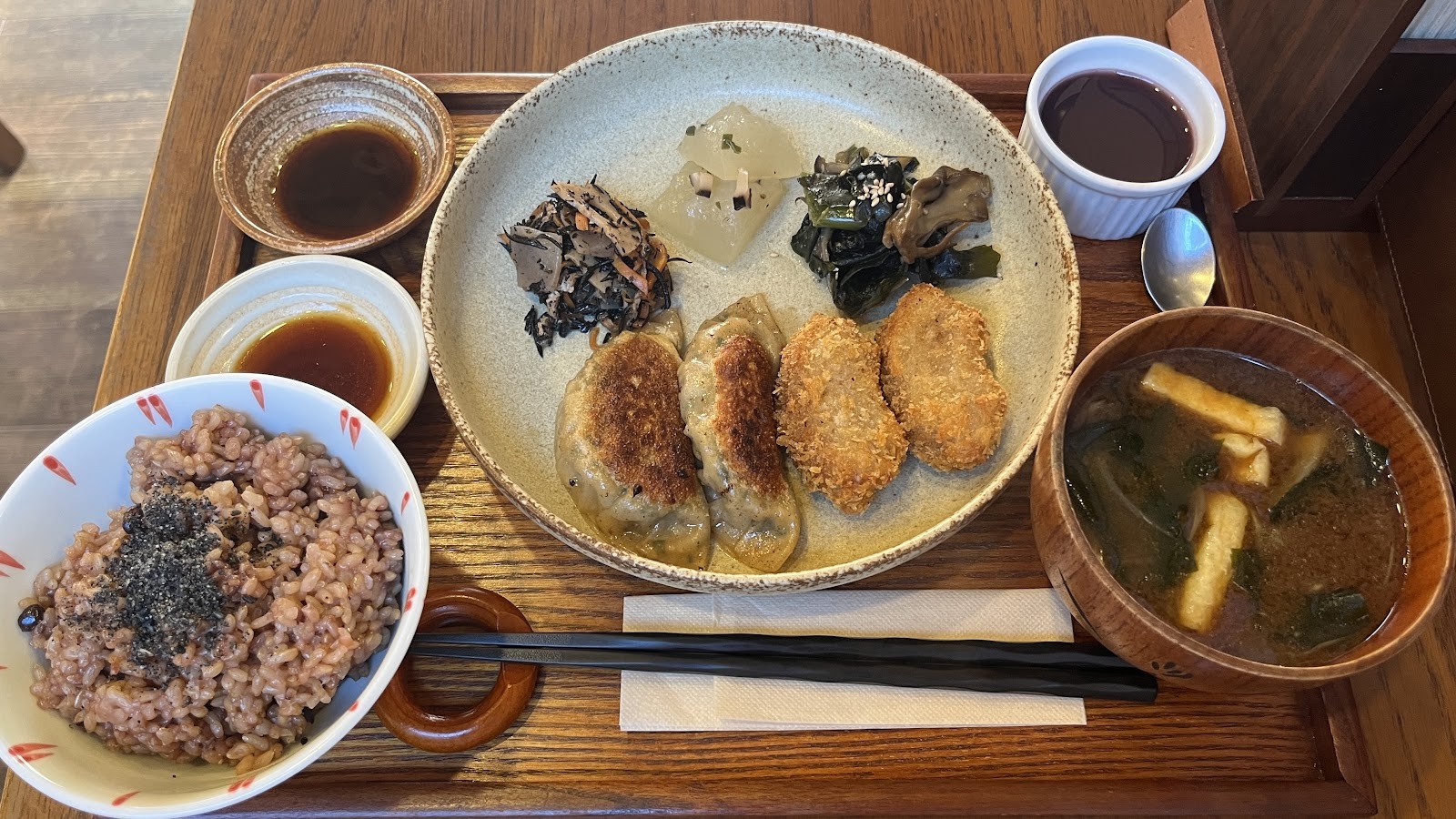 Hitokokyu: food & drinks