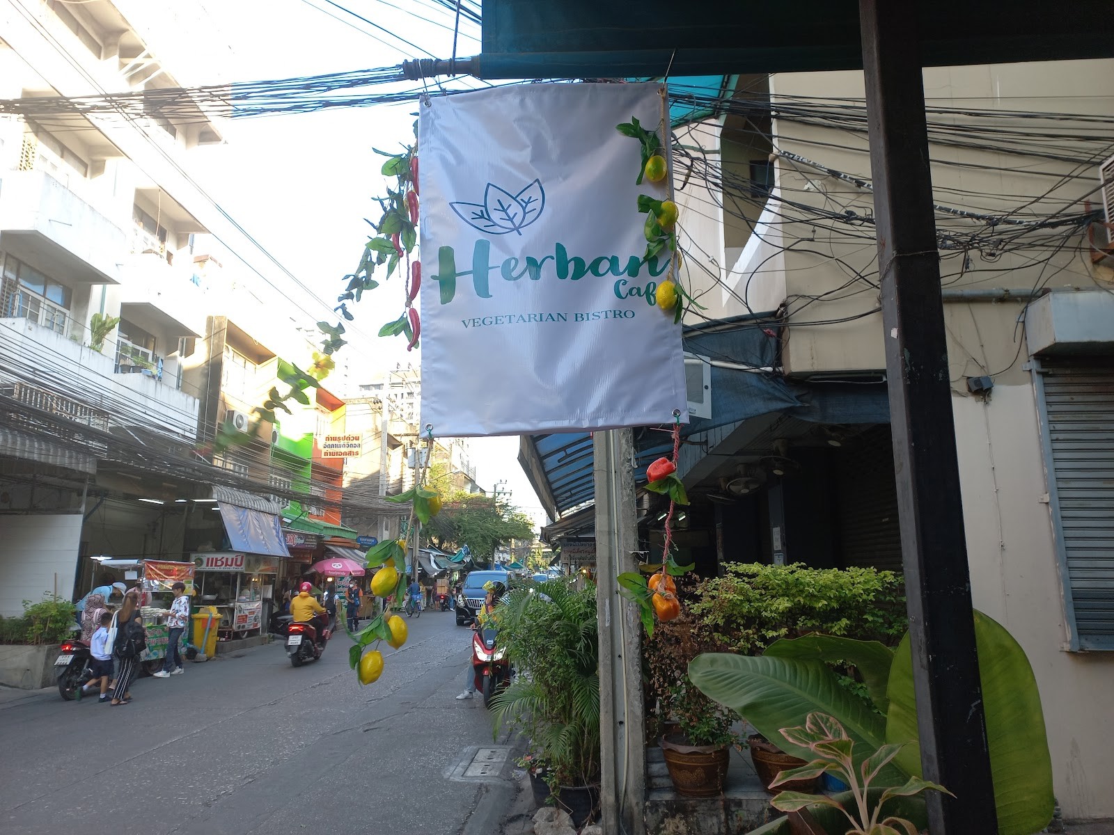 Herban Cafe: the place