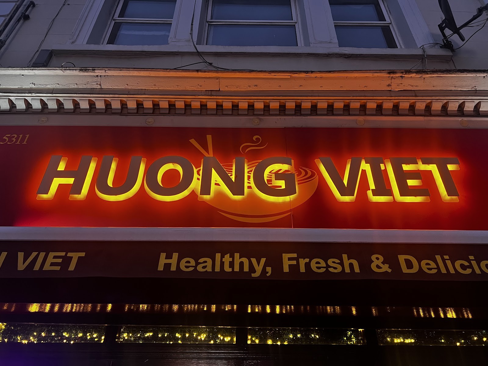 Huong Vi Viet: the place