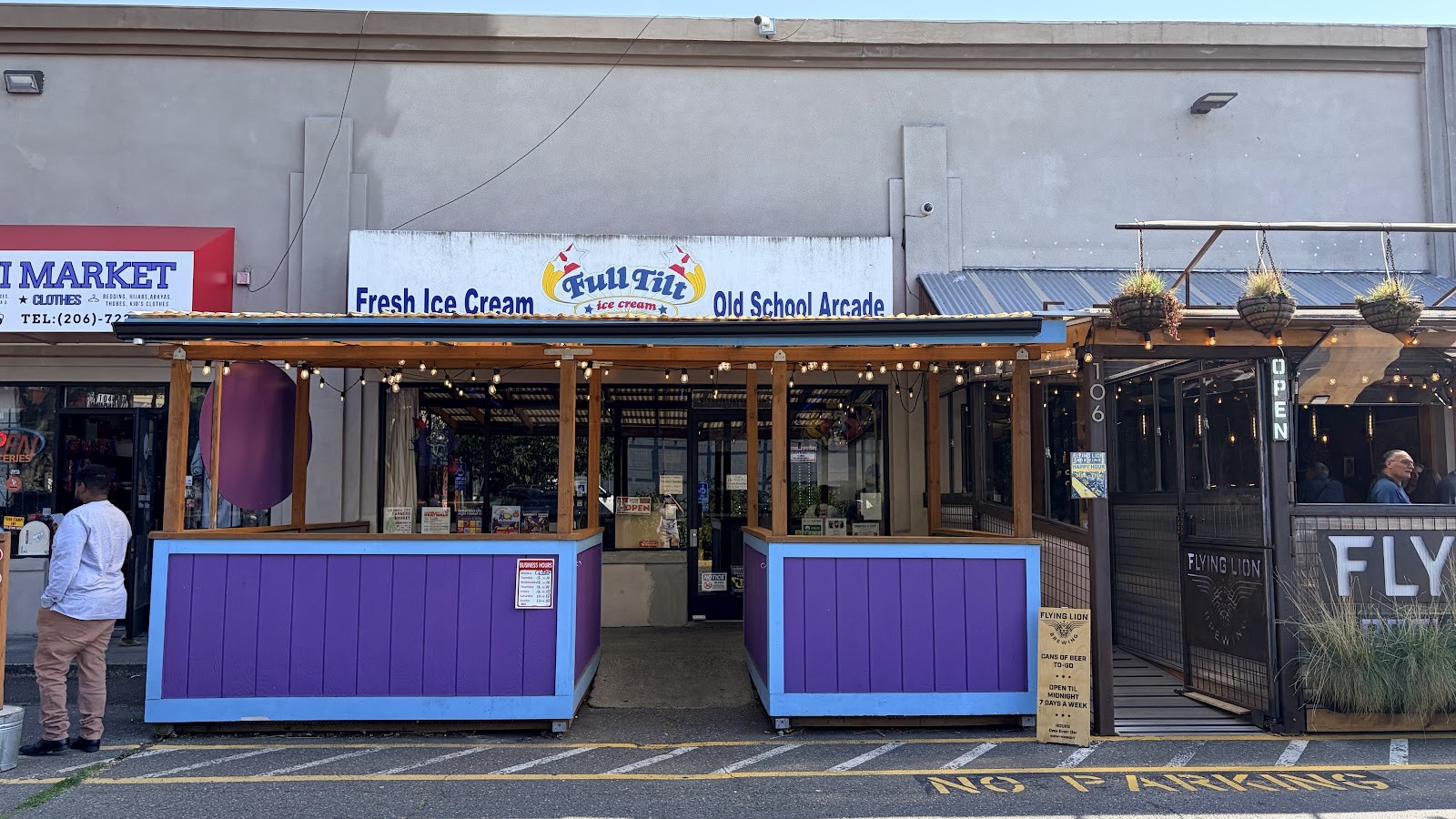 Full Tilt Columbia City: the place