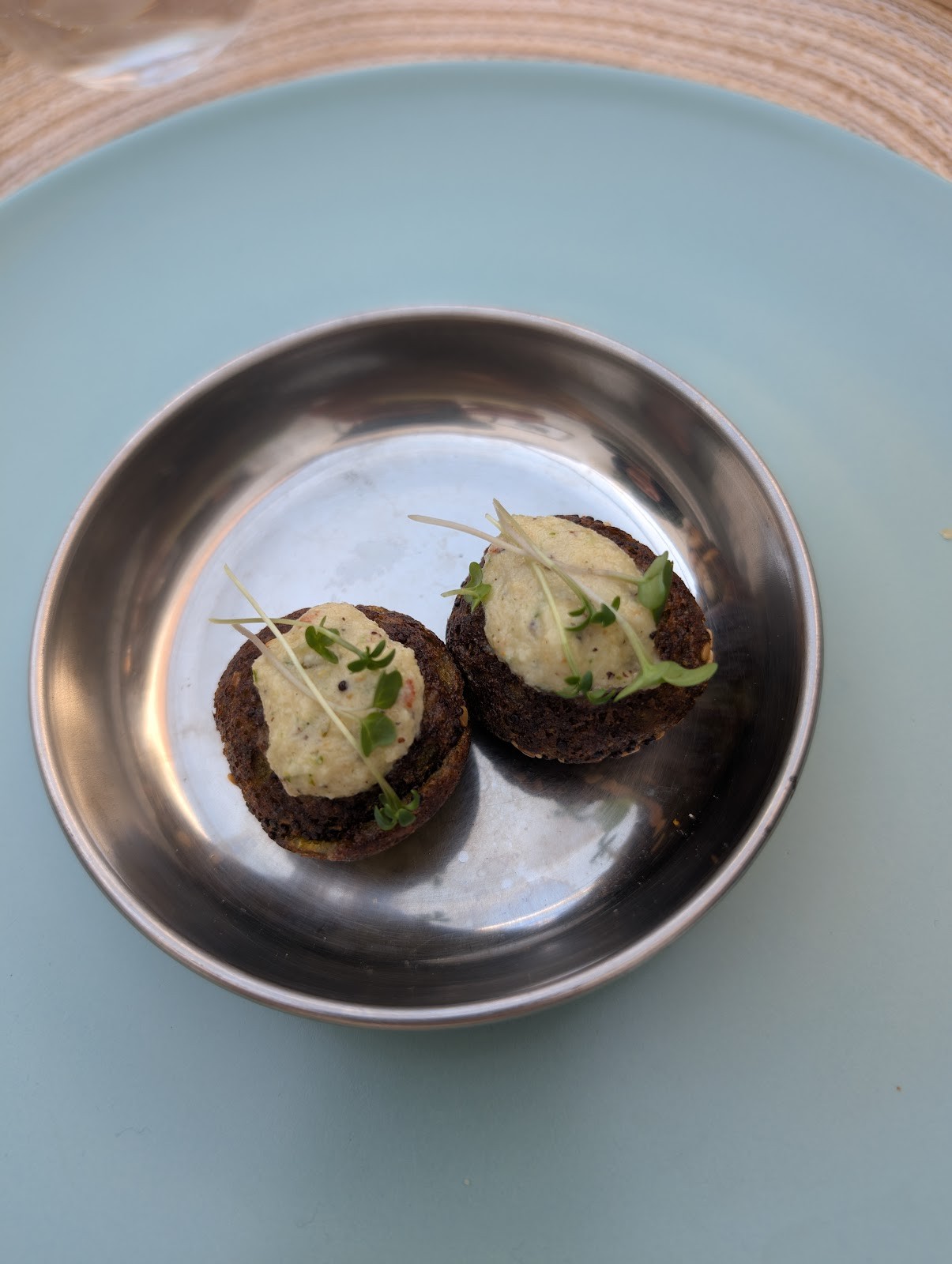 Lettuce Sustain - 100% plant-based supper club: food & drinks