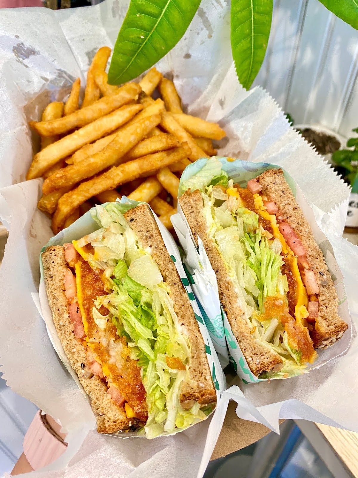 Spring Cafe: food & drinks