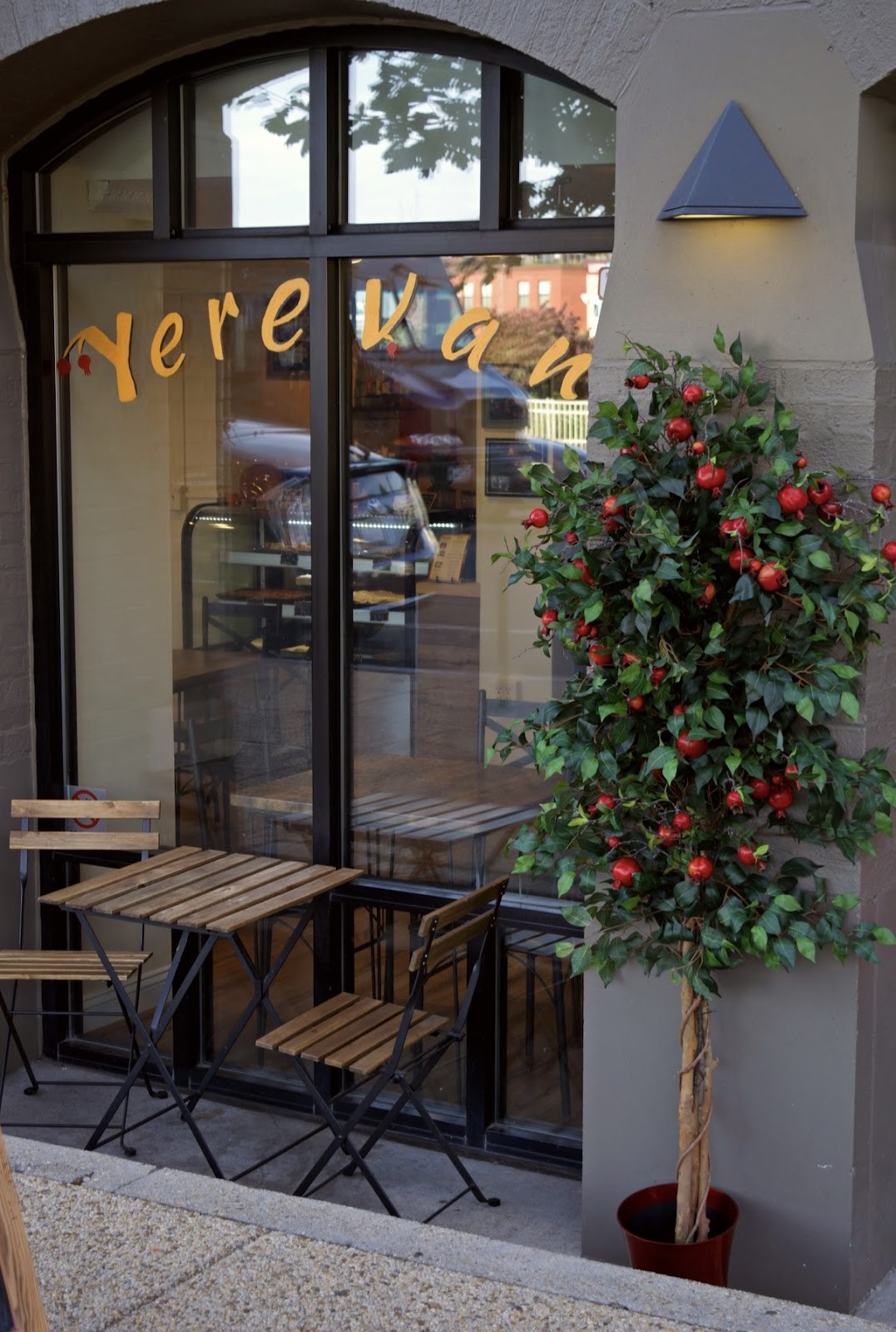 Yerevan Cafe: the place