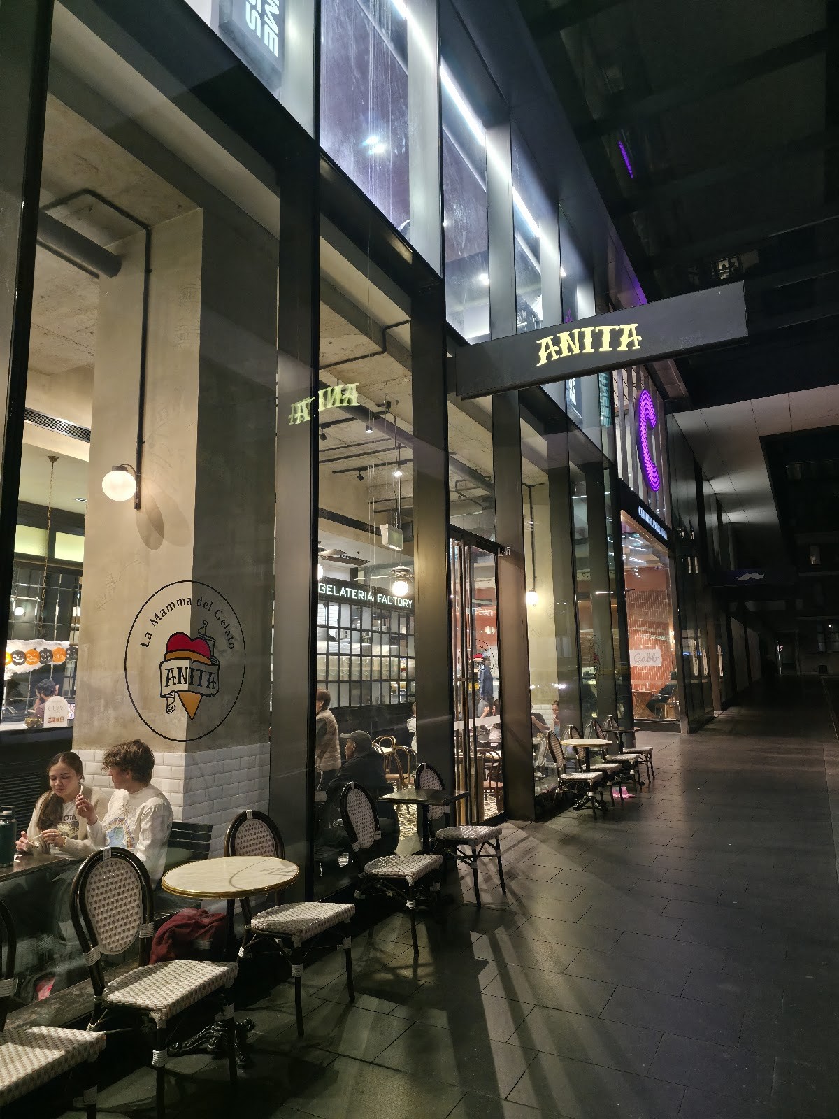 Anita Gelato: the place