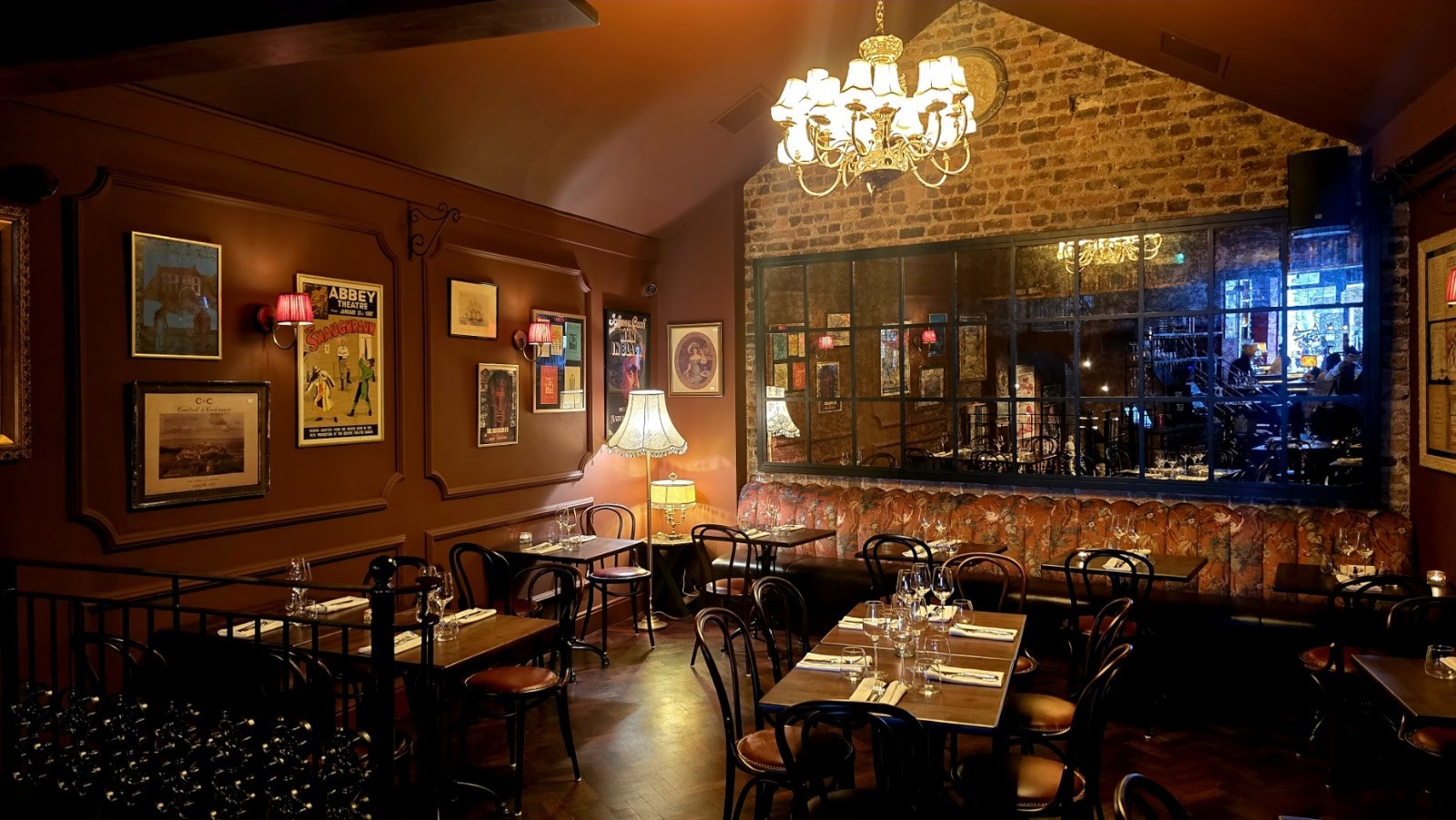 Fitzers Bistro & Bar: the place
