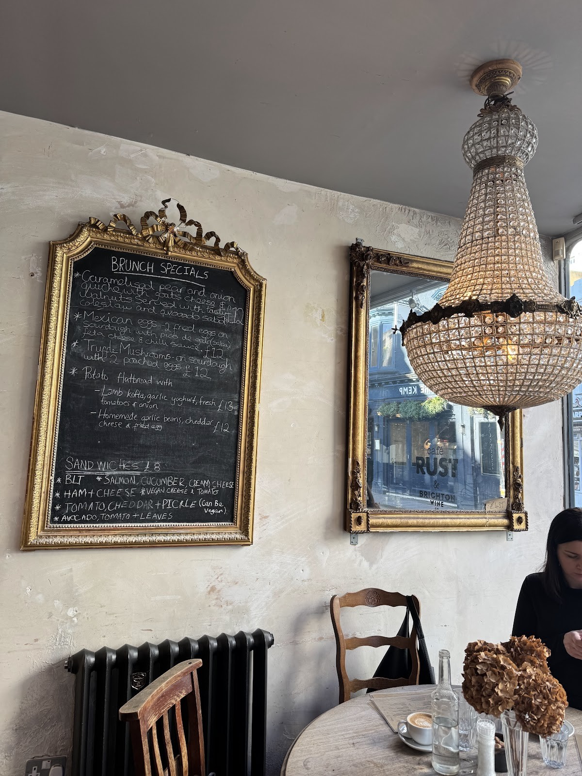 Cafe Rust Kemptown: the place