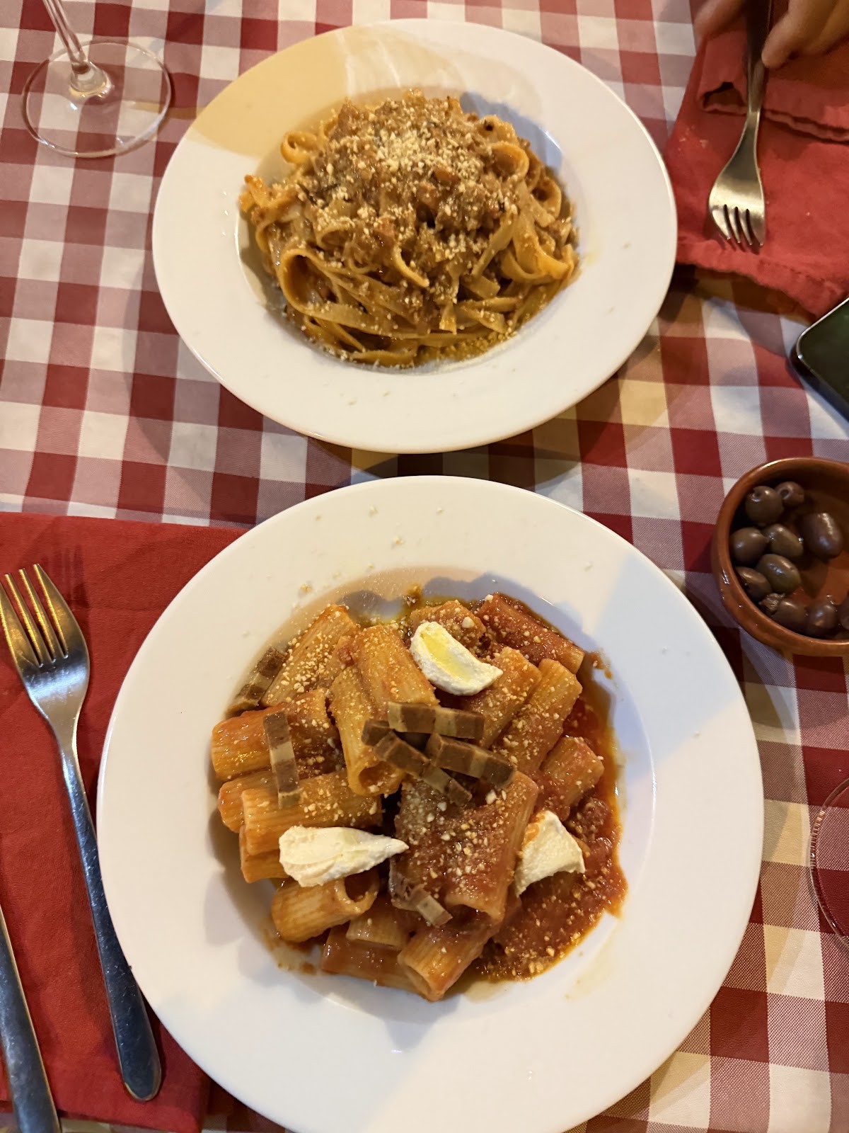 Al Sanpietrino Trattoria: food & drinks