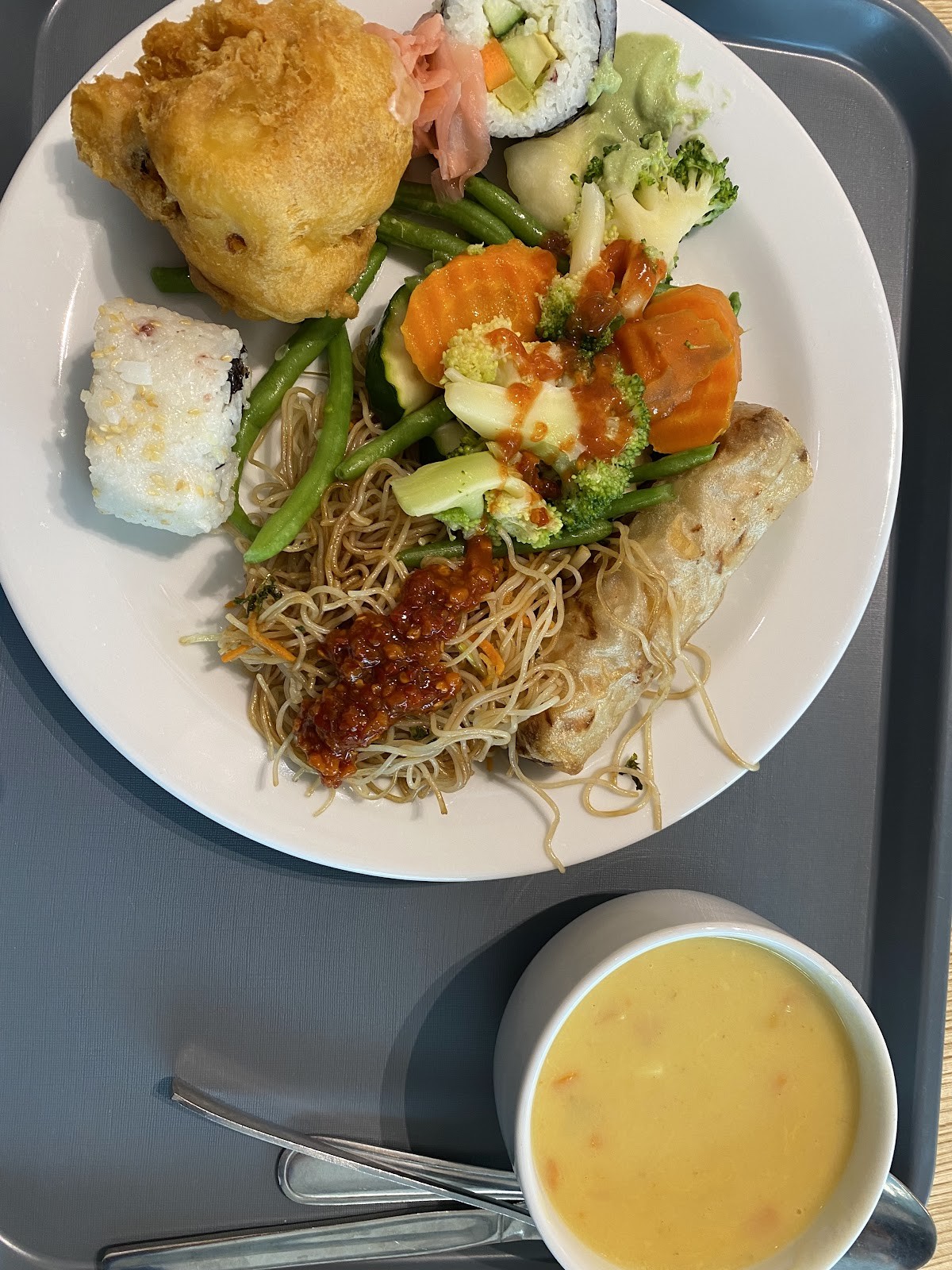 Loving Hut: food & drinks