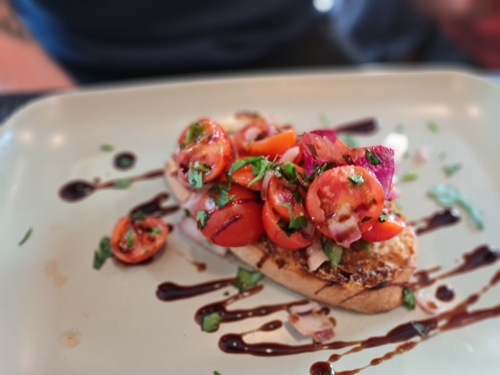 La Luna Restaurant: food & drinks