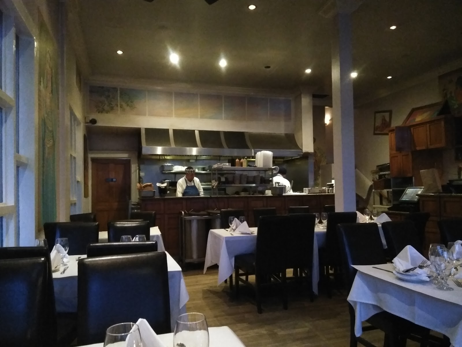 Indian Oven Restaurant: the place