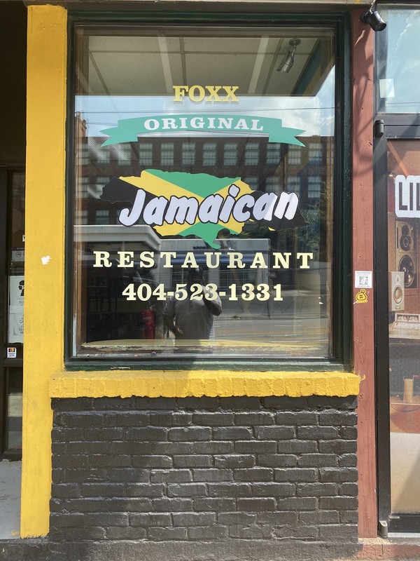 Foxx Original Jamaican Restaurant: photo 4