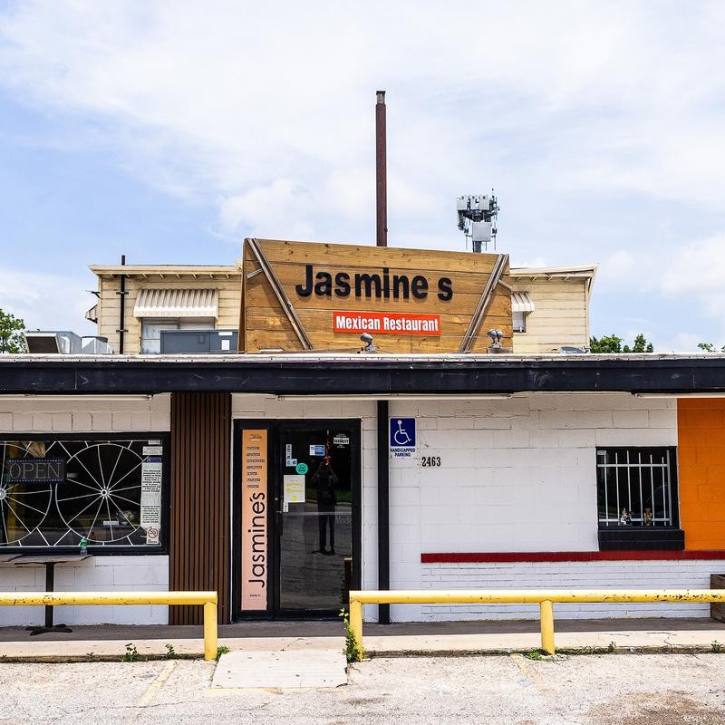 Jasmine's Restaurant: the place