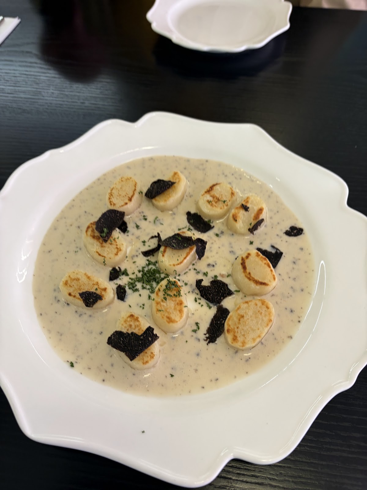 Dahlia dining 달리아 다이닝: food & drinks