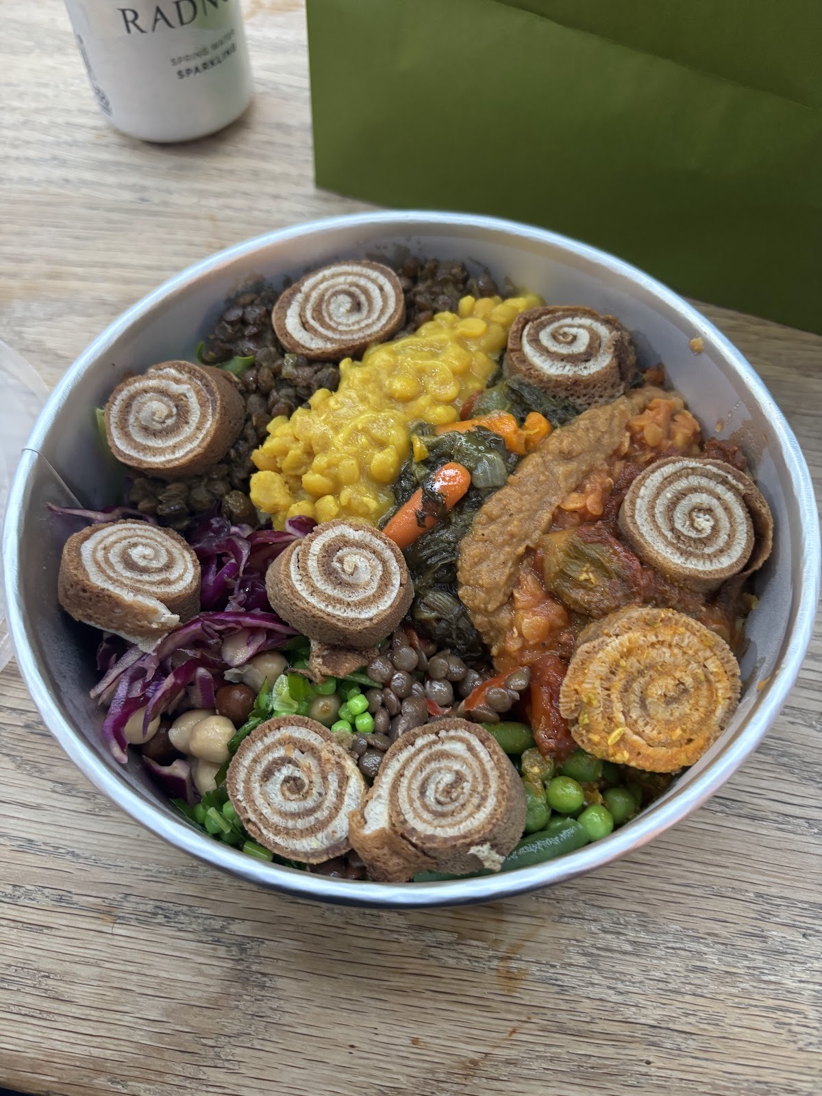 Merkamo Ethiopian: food & drinks