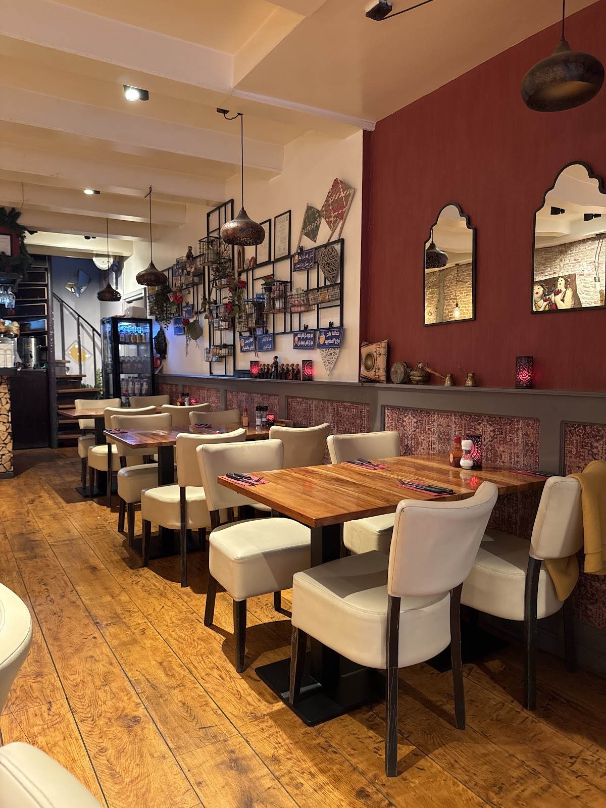 middleat: the place