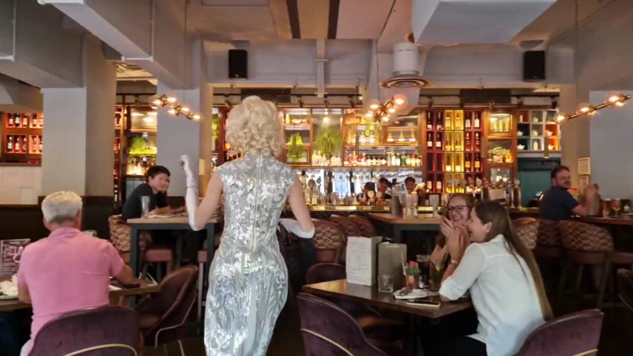 All Bar One Sutton: the place