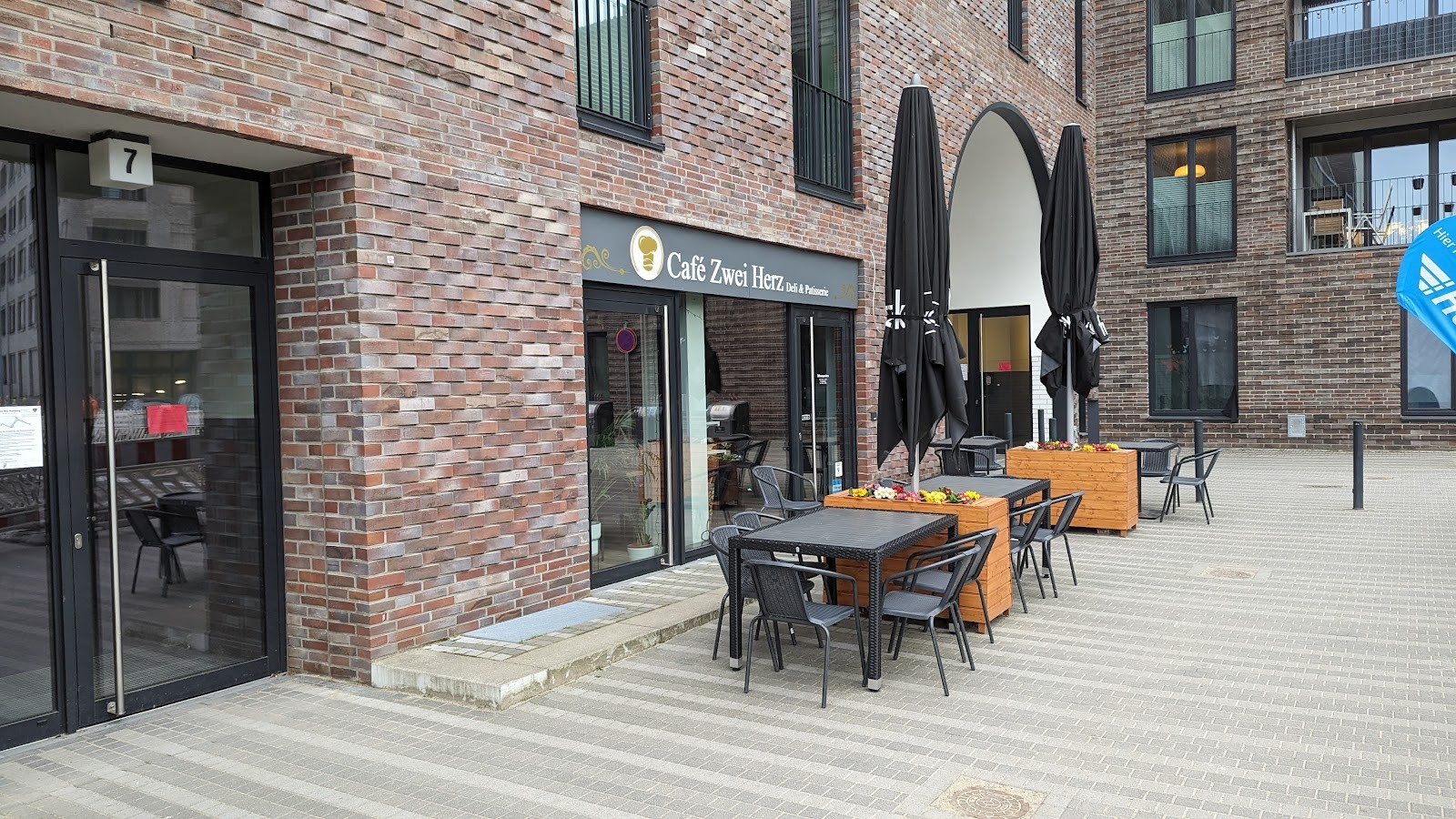 Café Zwei Herz: the place