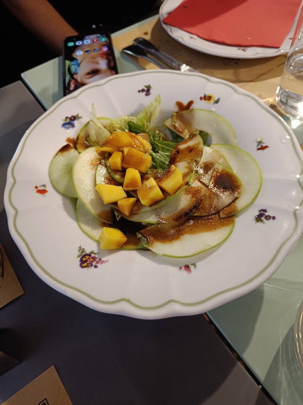 La Sidreria: food & drinks
